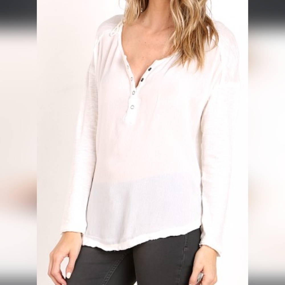 We the Free Sunday Henley Tee Ivory Sheer Scoop Neck Rounded uneven hem blouse